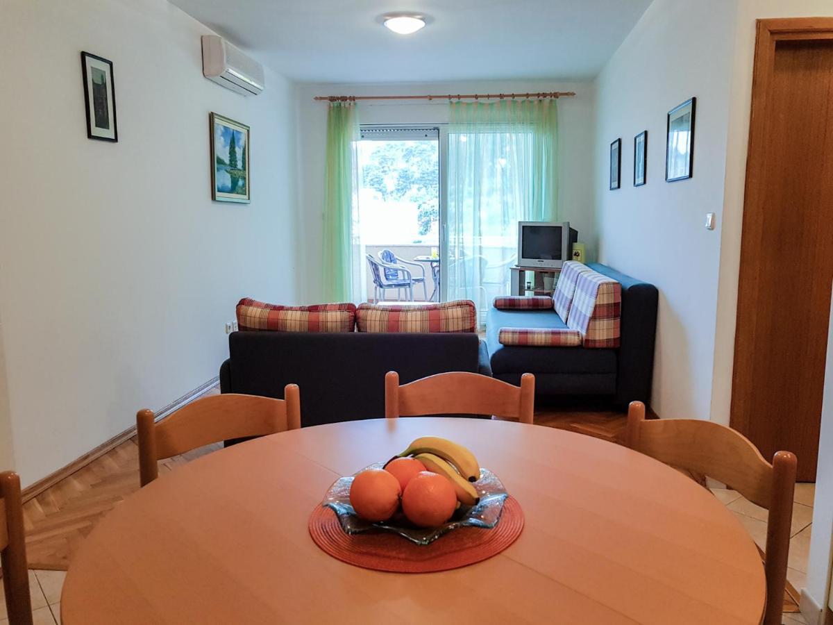 Apartment Smile Baška Voda Exteriör bild