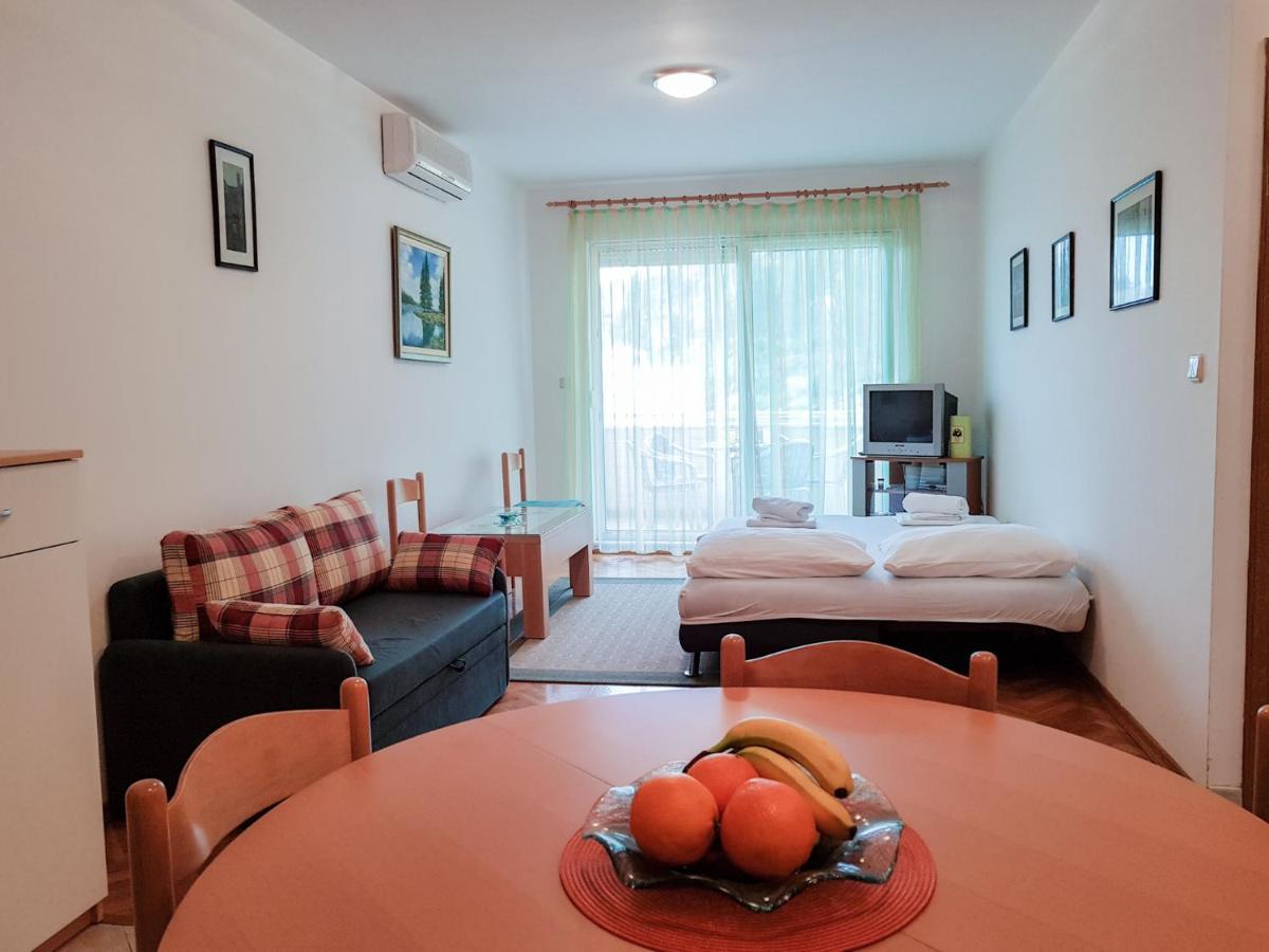 Apartment Smile Baška Voda Exteriör bild