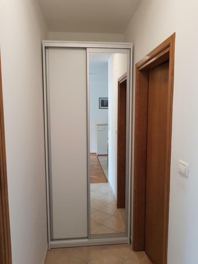 Apartment Smile Baška Voda Exteriör bild