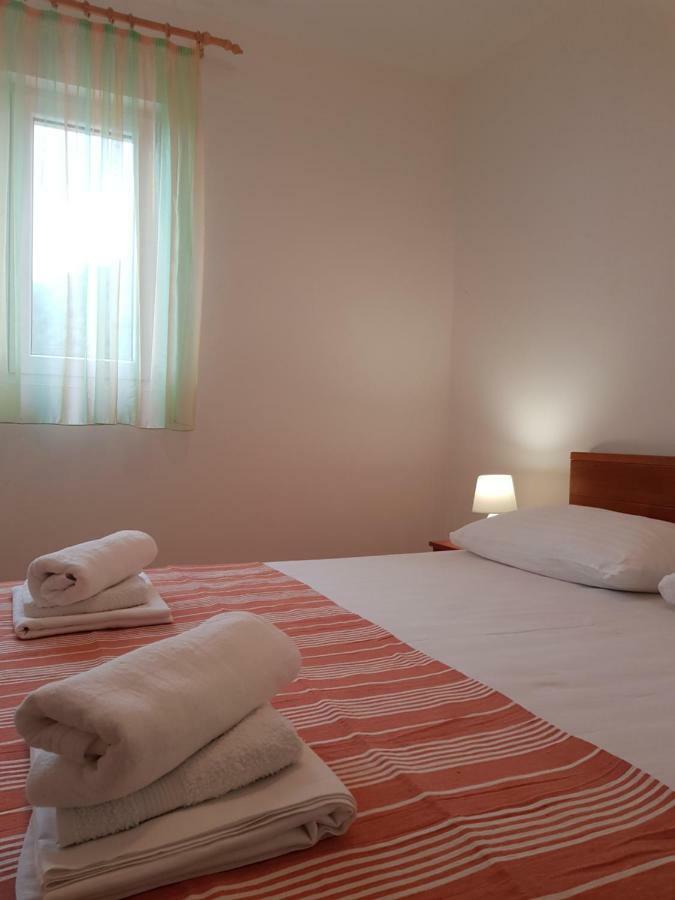 Apartment Smile Baška Voda Exteriör bild