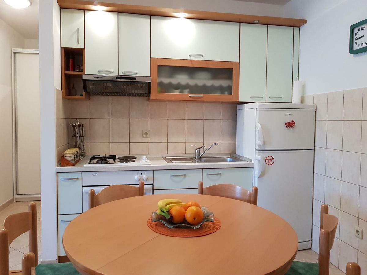 Apartment Smile Baška Voda Exteriör bild