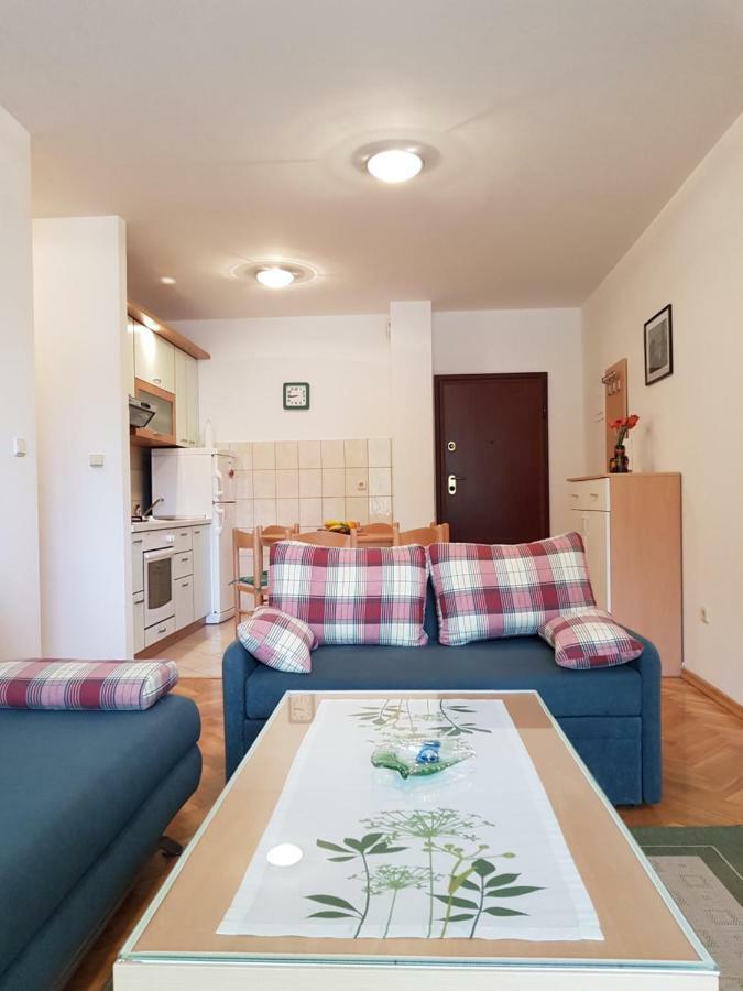 Apartment Smile Baška Voda Exteriör bild